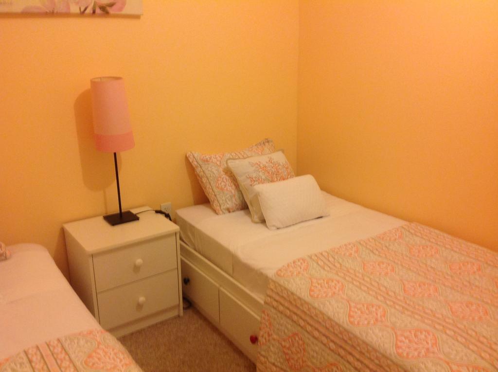 Mojoy Homesuites At Runyon Newark Zewnętrze zdjęcie